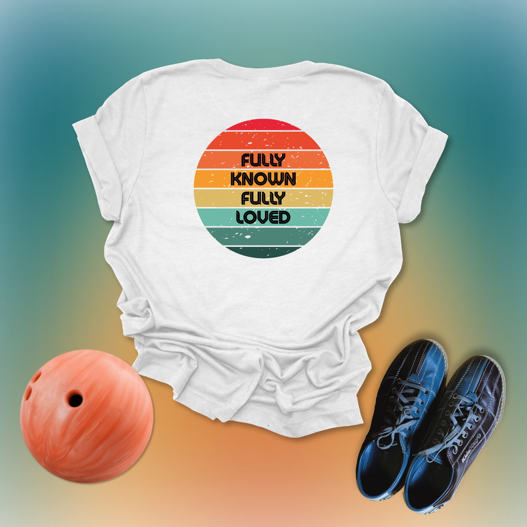 Fully Known, Fully Loved Retro Rainbow T-Shirt Black | 1 Corinthians 13:12 + Jeremiah 31:3