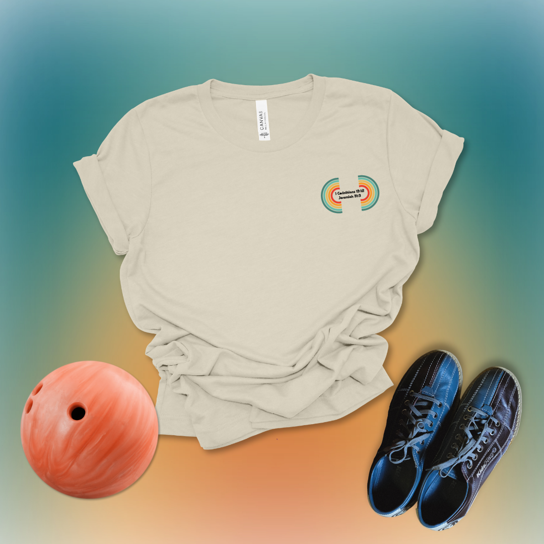 Fully Known, Fully Loved Retro Rainbow T-Shirt Black | 1 Corinthians 13:12 + Jeremiah 31:3